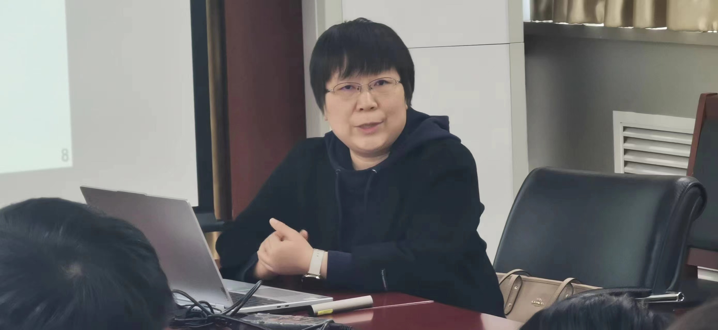 信息与通信工程学院邀请西安电子科技大学刘英教授来我院开展学术交流